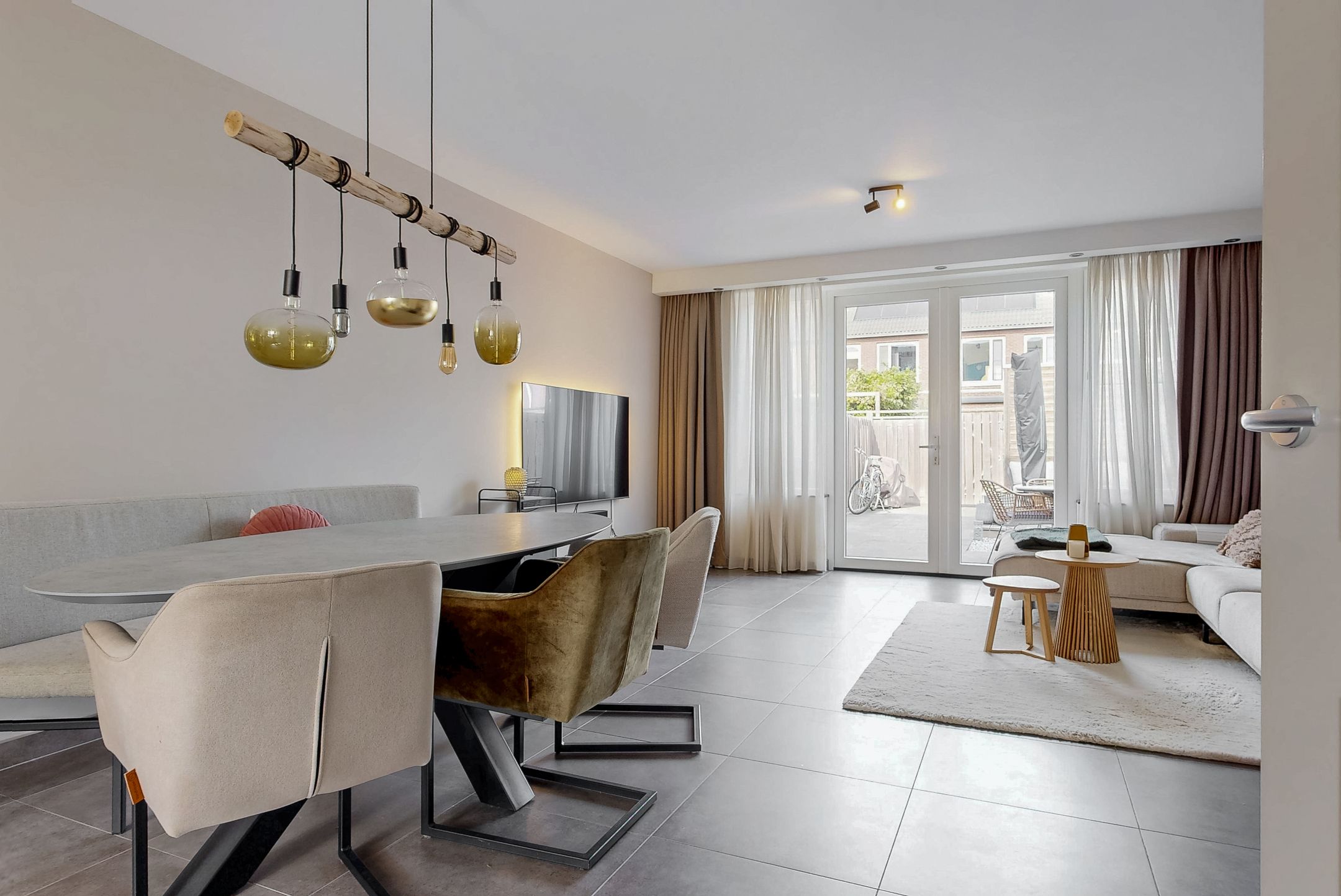 Foto 12 van Waterpeil 11