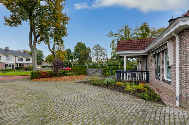 Foto 41 van Ericalaan 46