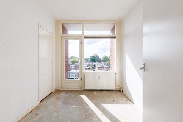 Photo 11 of IJsselstraat 45