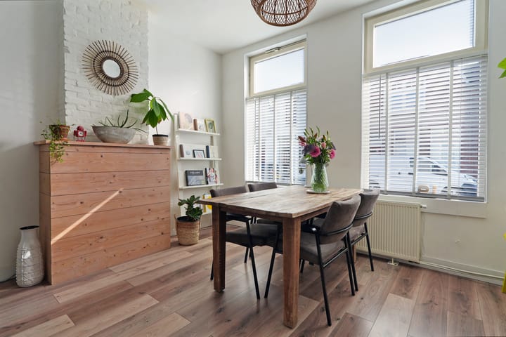 Foto 13 van Van der Manderestraat 19