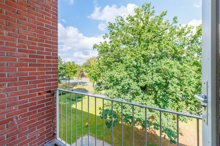 Photo 12 of IJsselstraat 45