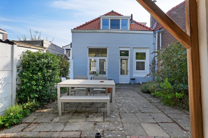 Foto 23 van Van der Manderestraat 19