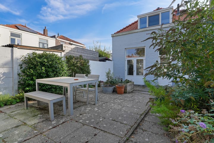 Foto 24 van Van der Manderestraat 19