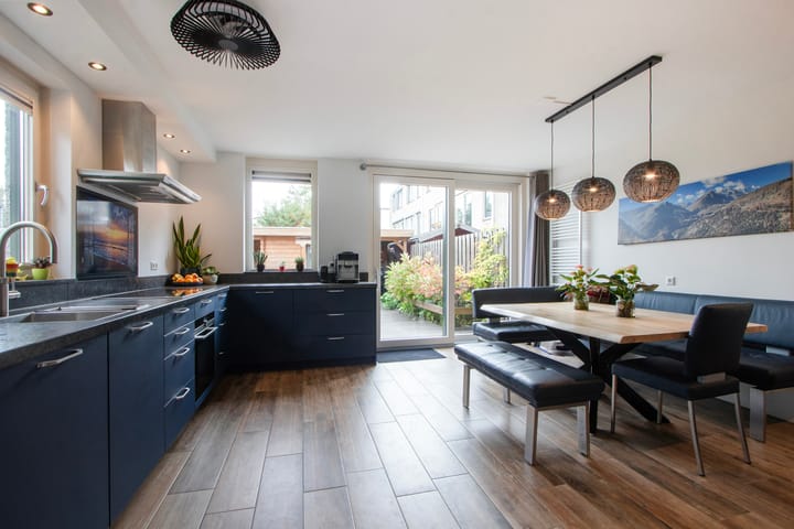 Foto 2 van Chico Mendesring 193