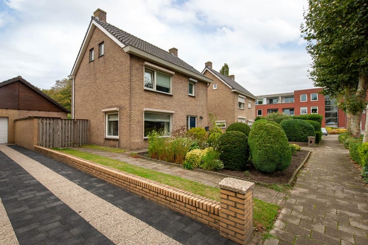 Foto 41 van Don Boscostraat 7