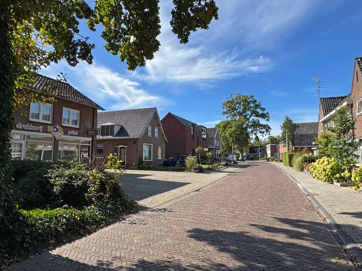 Photo 6 of Schoolstraat 8