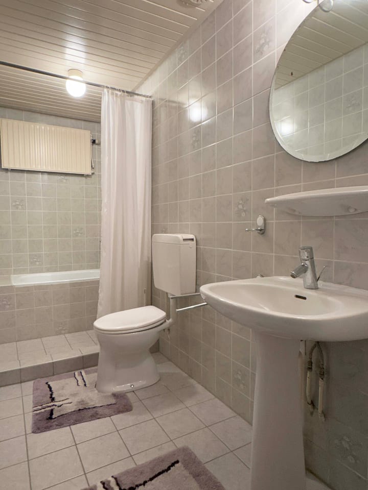 Photo 21 of Schoolstraat 8