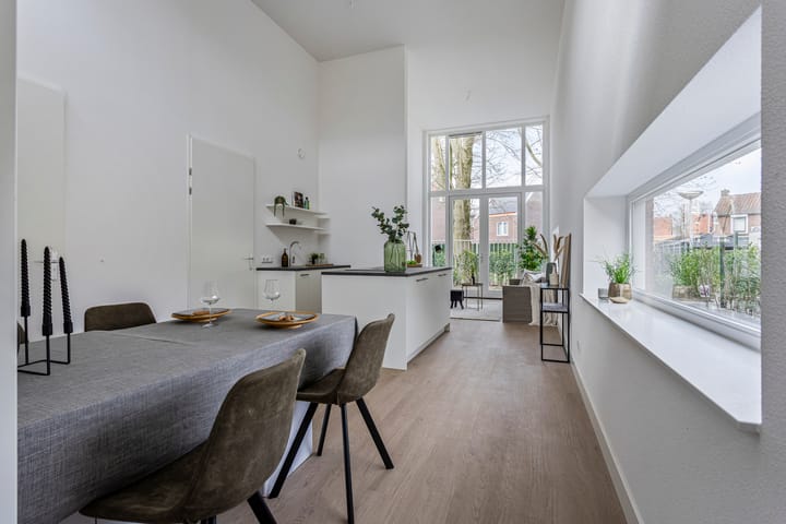 Photo 2 of Smetsakker 47-H