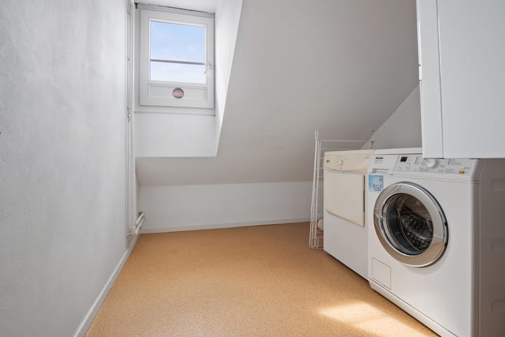 Foto 17 van Bisschop Zwijsenplein 1