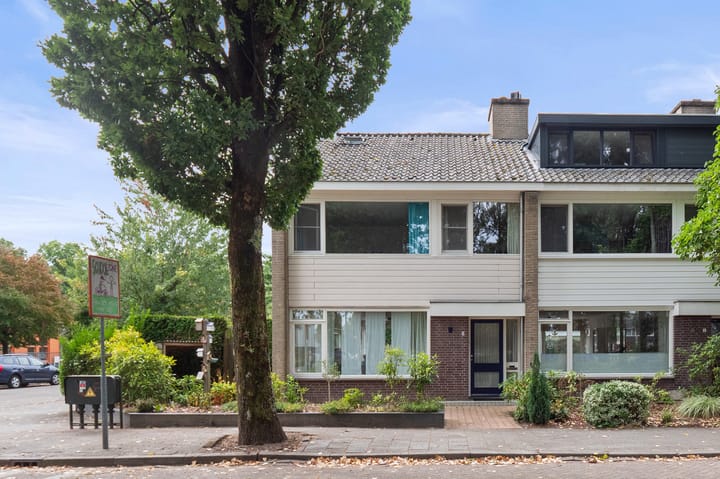 Foto 36 van Bisschop Zwijsenplein 1