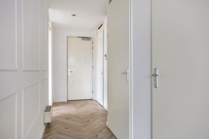 Foto 6 van Conradwerf 193