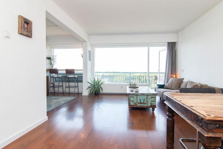 Foto 3 van Burgemeester Hogguerstraat 327