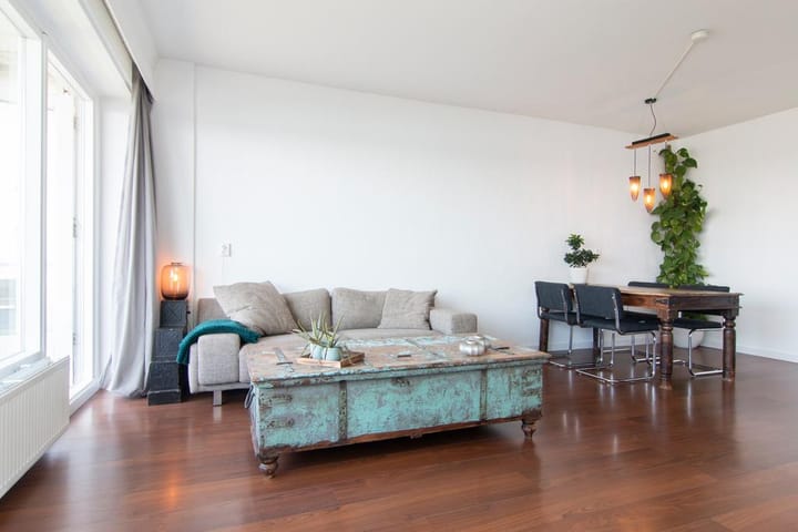 Foto 9 van Burgemeester Hogguerstraat 327