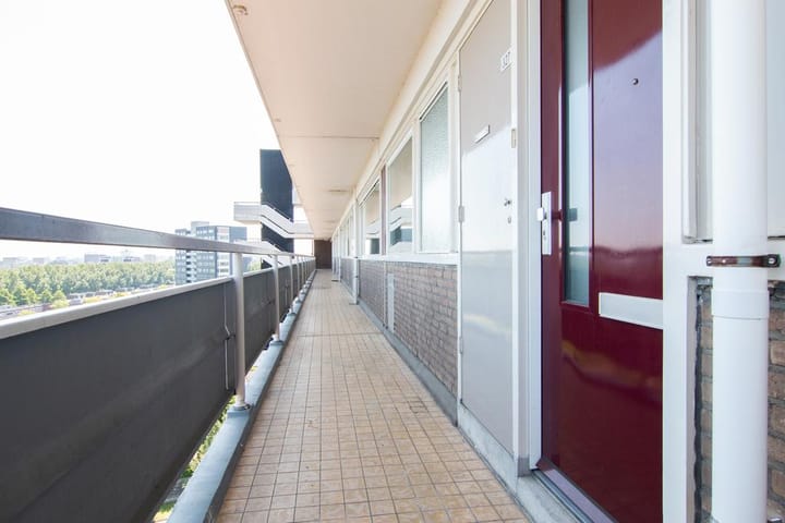 Foto 23 van Burgemeester Hogguerstraat 327