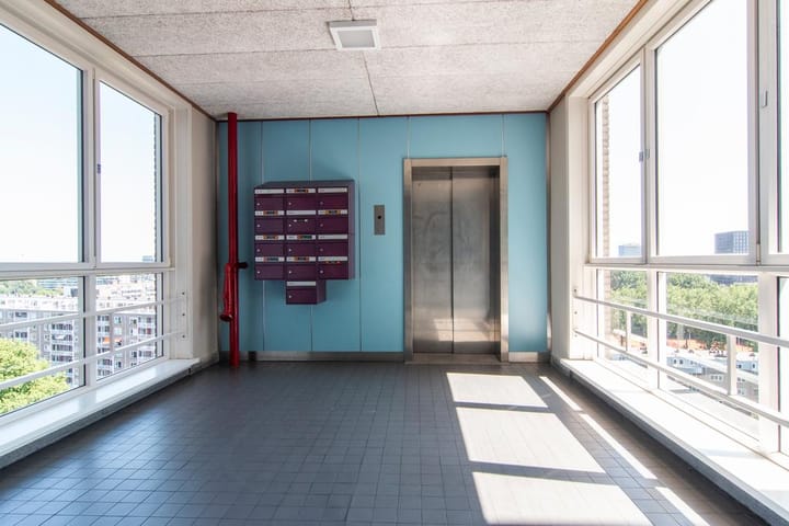 Foto 30 van Burgemeester Hogguerstraat 327