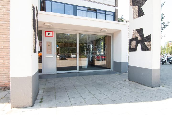 Foto 32 van Burgemeester Hogguerstraat 327