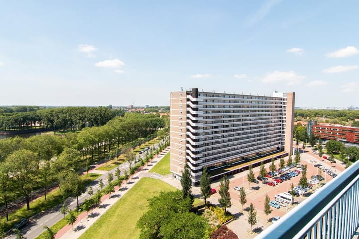 Foto 34 van Burgemeester Hogguerstraat 327