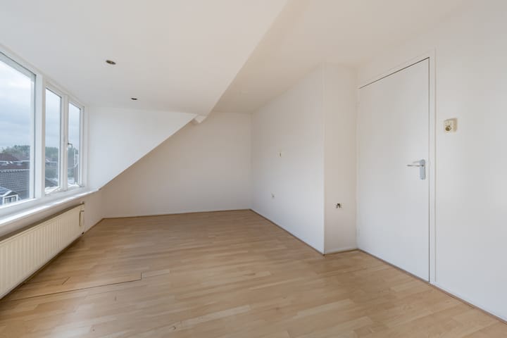 Foto 24 van Esschilderstraat 16-RD