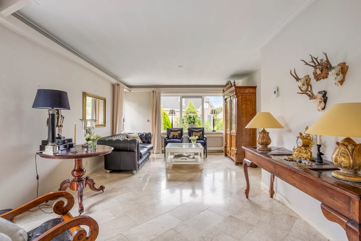 Photo 2 of Bergeendstraat 6