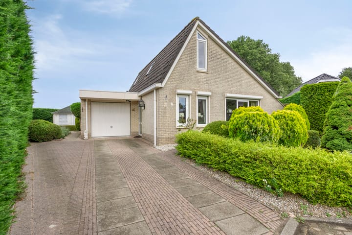 Photo 1 of Bergeendstraat 6