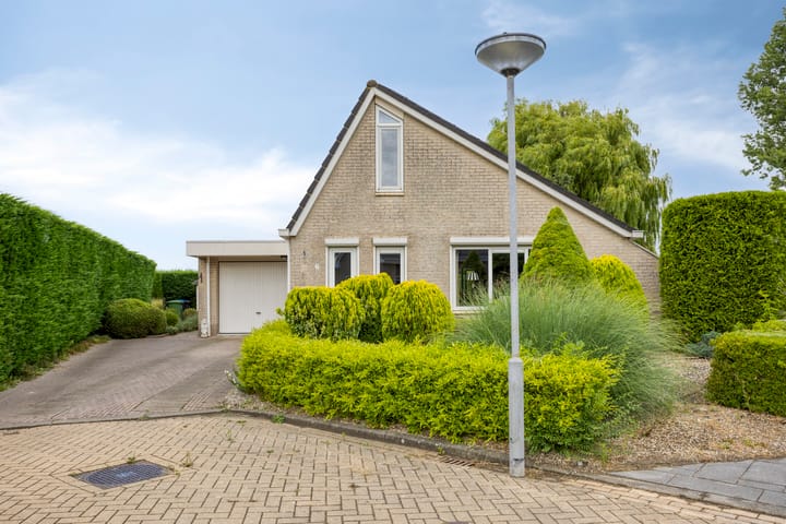 Photo 5 of Bergeendstraat 6