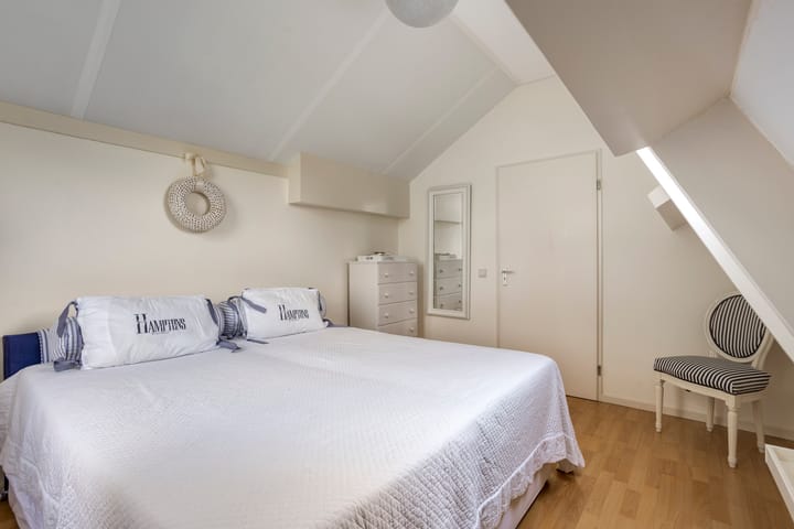 Photo 15 of Bergeendstraat 6