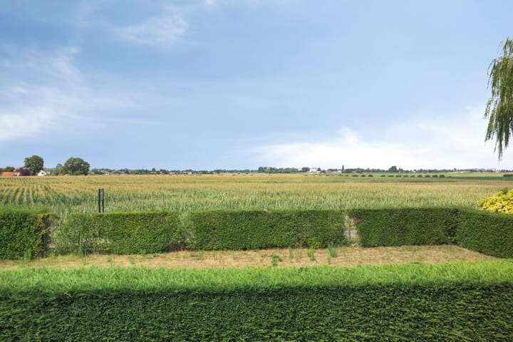 Photo 16 of Bergeendstraat 6