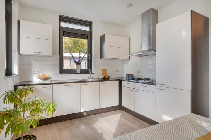 Photo 11 of Merijntje Gijzenlaan 27