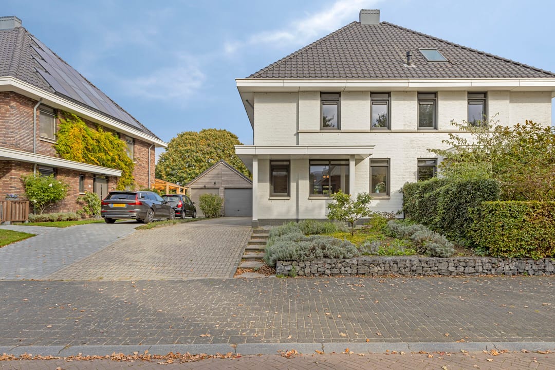 Photo 38 of Merijntje Gijzenlaan 27