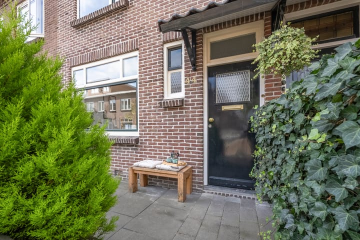 Photo 4 of Leeuwerikstraat 44