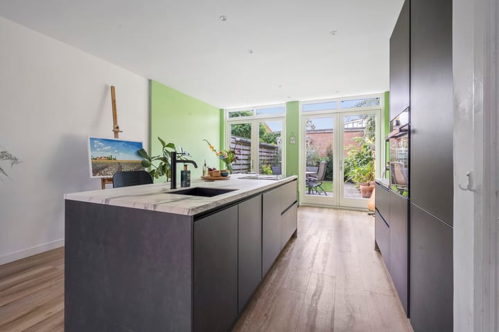 Foto 8 van Leeuwerikstraat 44