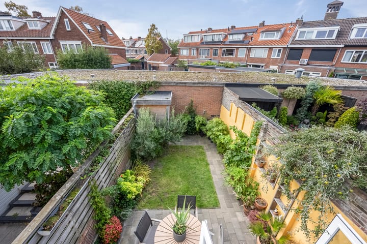 Foto 35 van Leeuwerikstraat 44