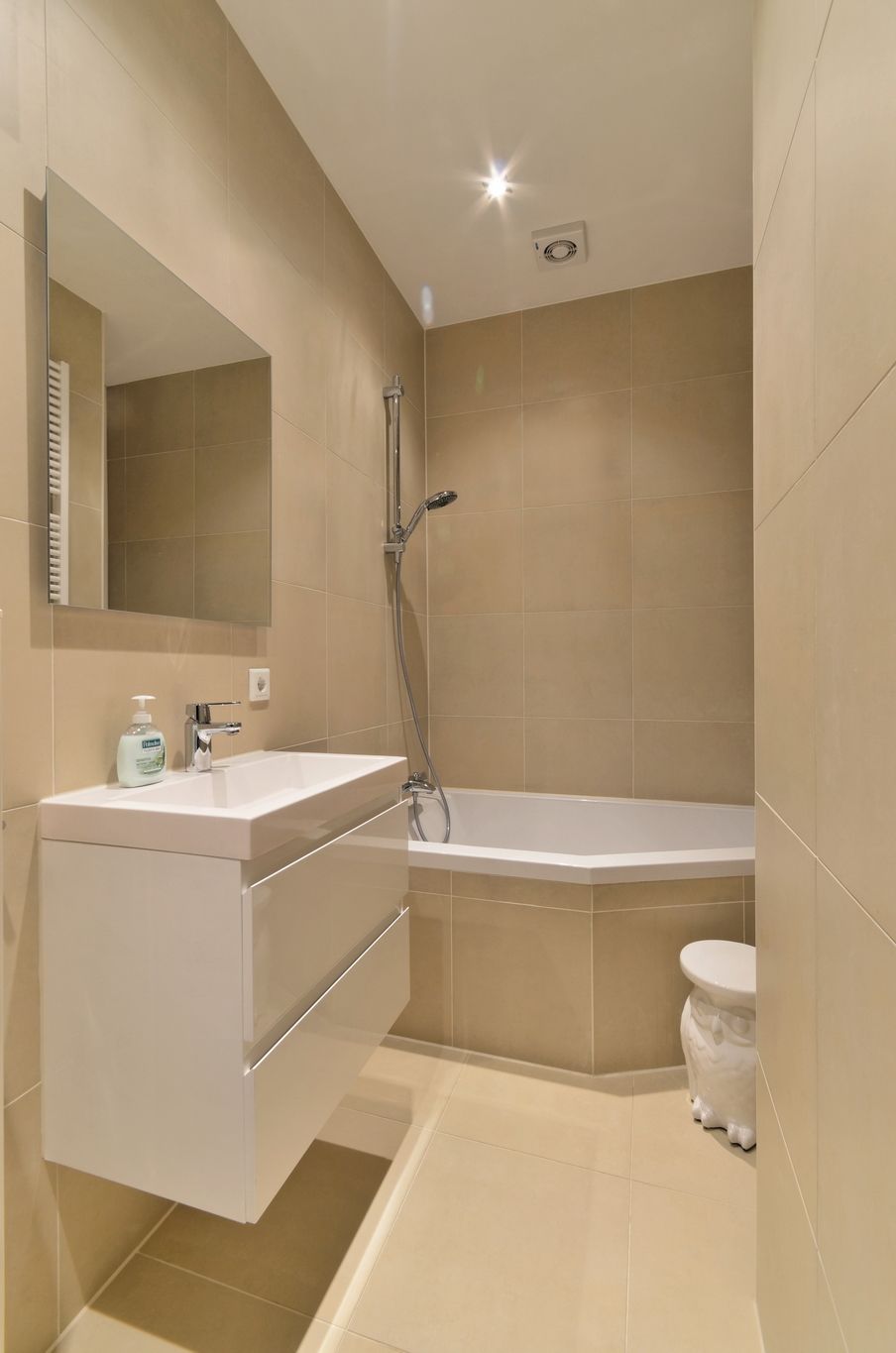 Foto 39 van Churchill-laan 215-1