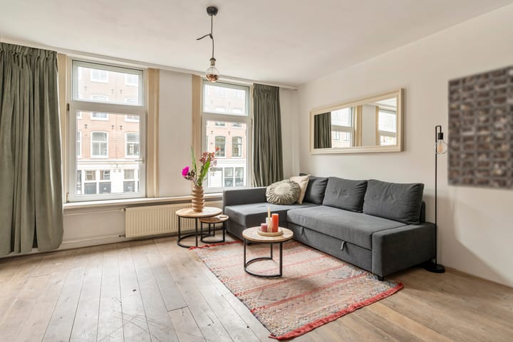 Photo 3 of Marnixstraat 36-1L