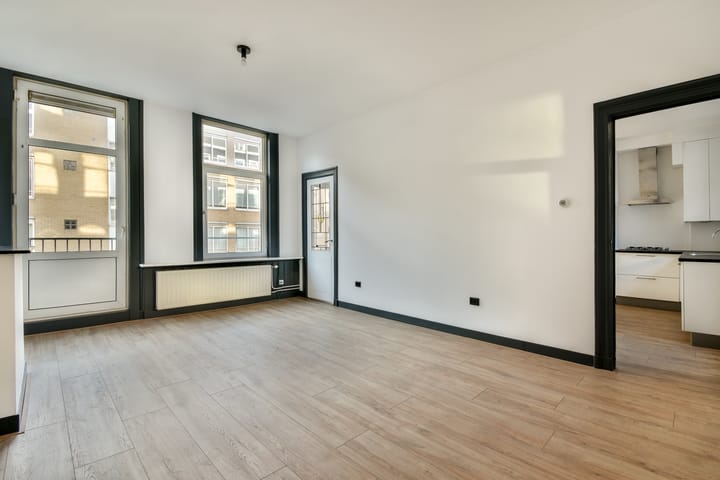 Foto 3 van De Wittenstraat 72-1