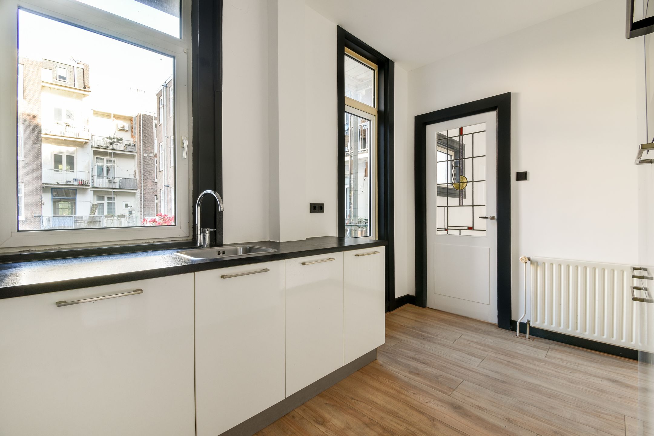 Foto 6 van De Wittenstraat 72-1