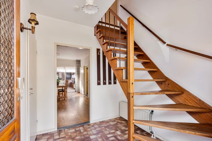 Photo 18 of Postbaan 16