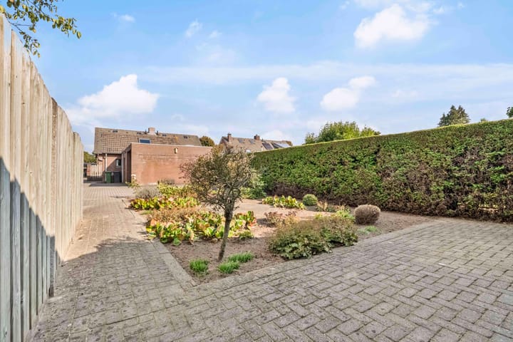 Photo 37 of Postbaan 16