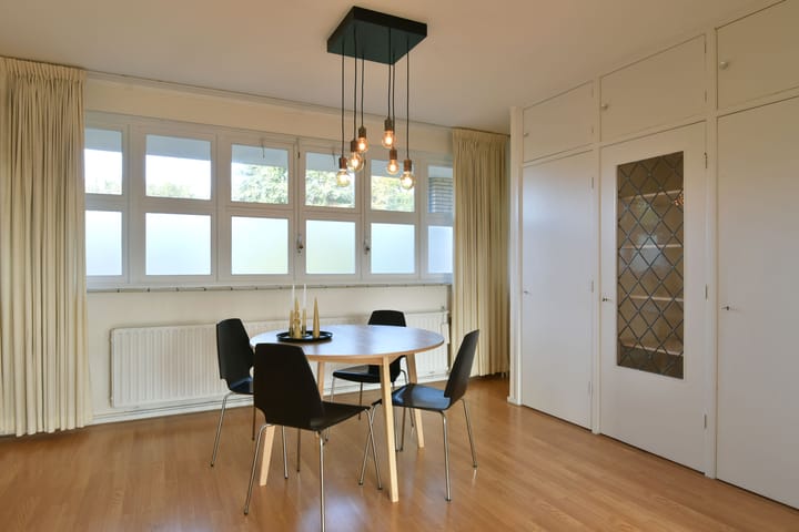 Photo 4 of Oranjepark 52