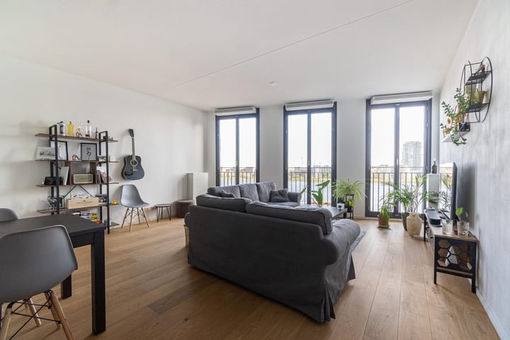 Photo 3 of Westerdoksdijk 513