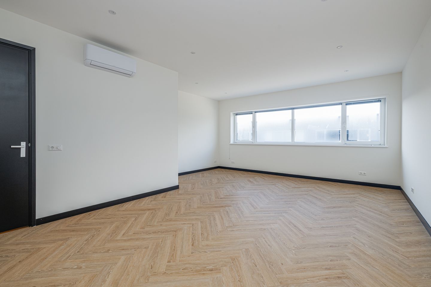 View photo 5 of Industrieweg 1-37