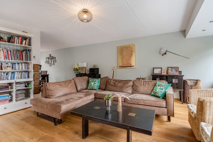 Photo 11 of Kruidenstraat 6