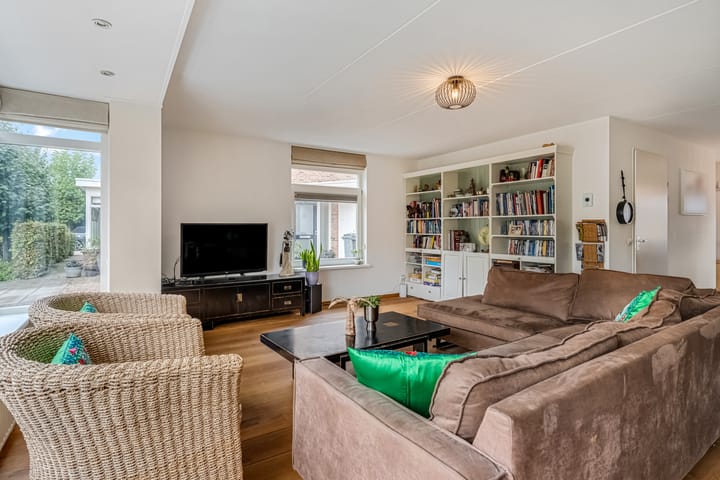 Photo 12 of Kruidenstraat 6