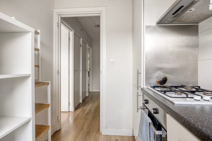 Photo 17 of Bresterstraat 58