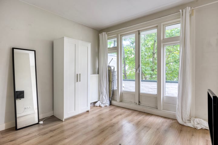 Photo 18 of Bresterstraat 58