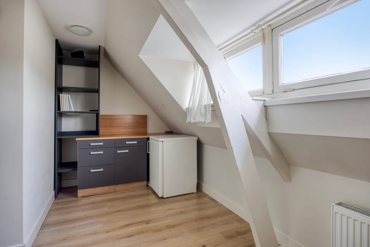 Photo 34 of Bresterstraat 58