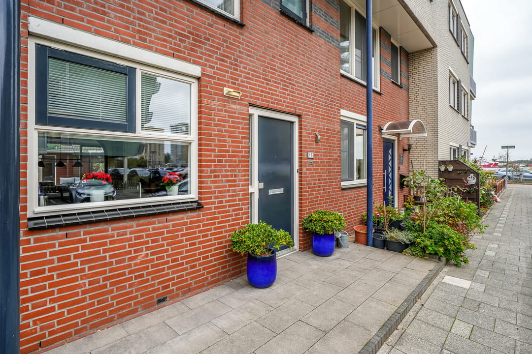 Photo 7 of Hornetstraat 46