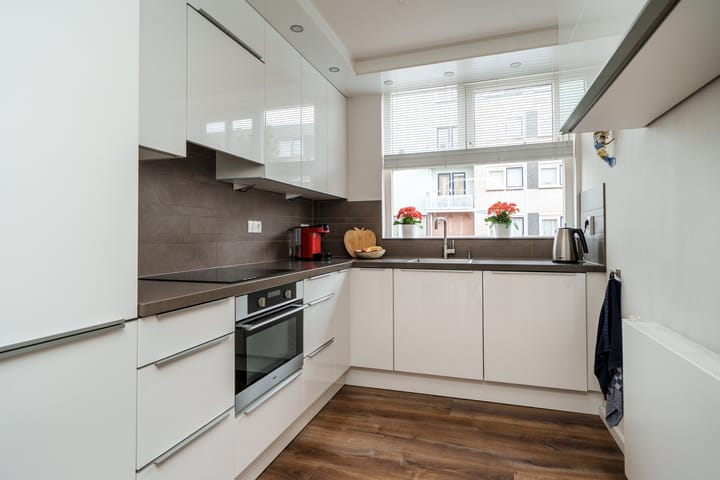 Foto 16 van Hornetstraat 46