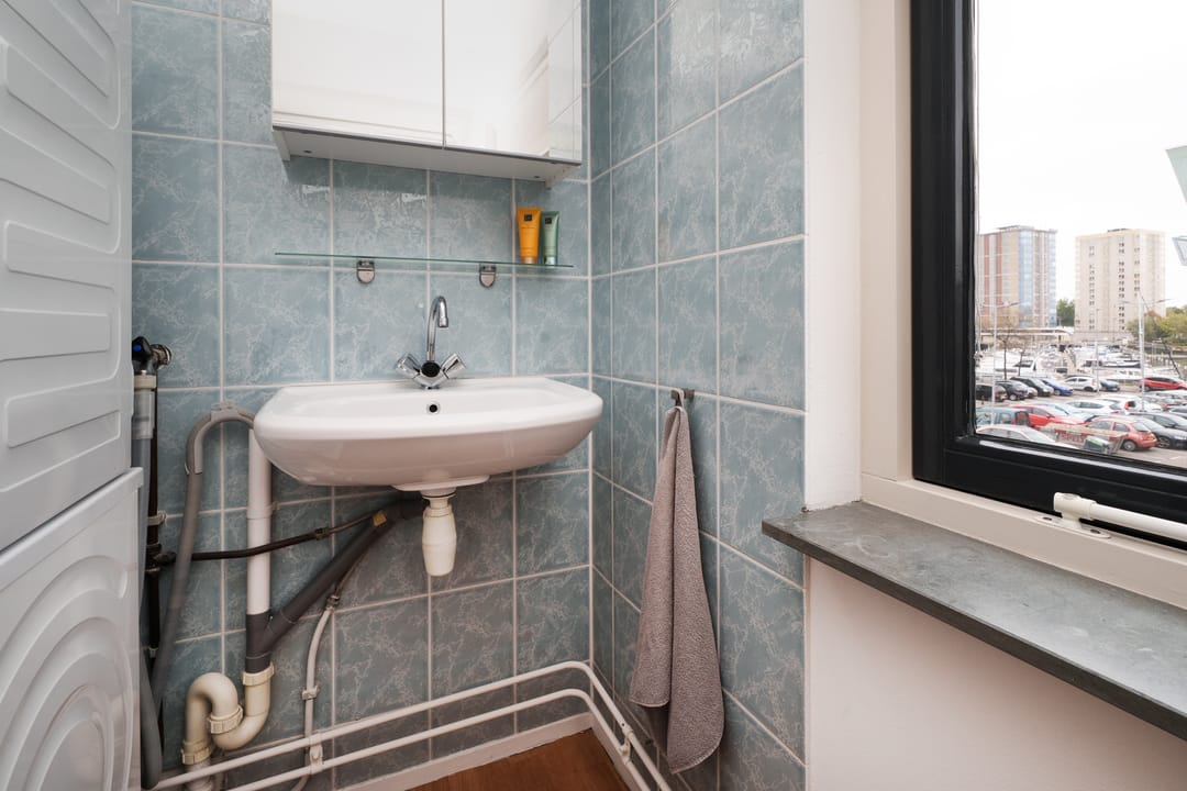 Photo 28 of Hornetstraat 46