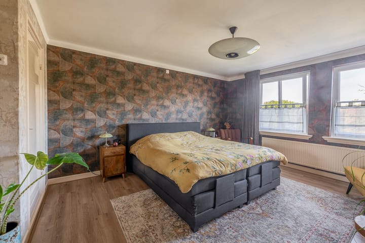 Photo 14 of Alberdingk Thijmstraat 18